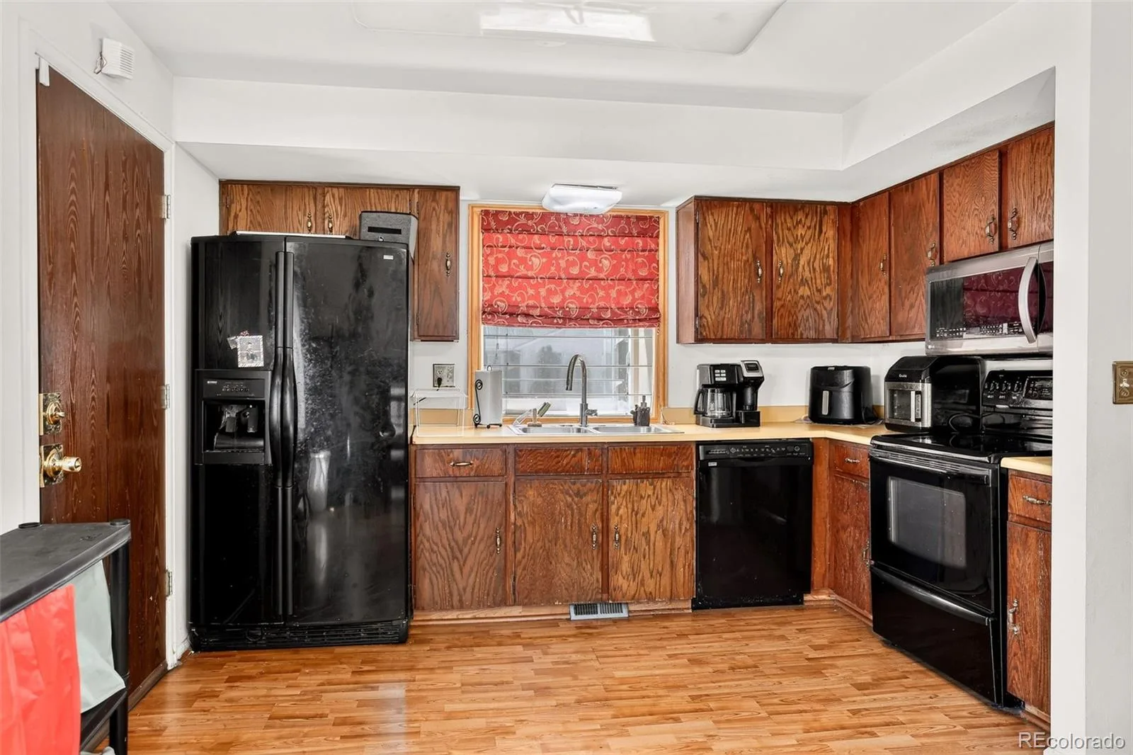4684 Chandler Court Denver CO 80239 | MLS #REC4014308 06262026044421 1600 12