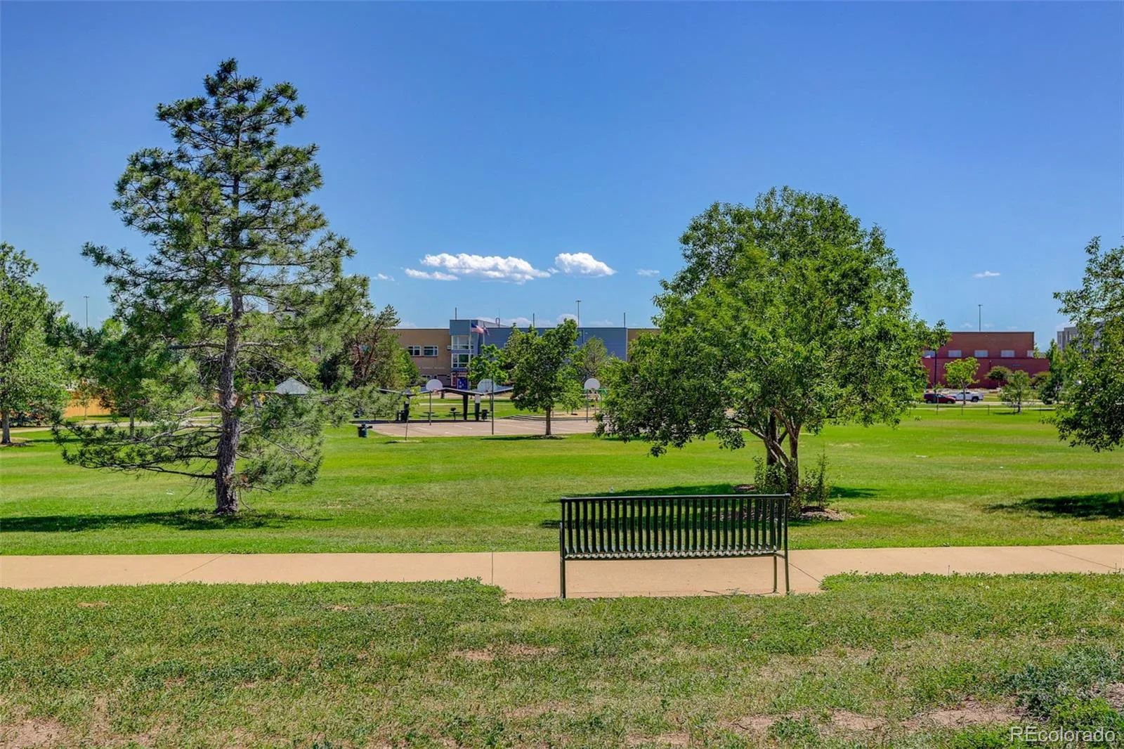 4684 Chandler Court Denver CO 80239 | MLS #REC4014308 06262026044421 1600 29