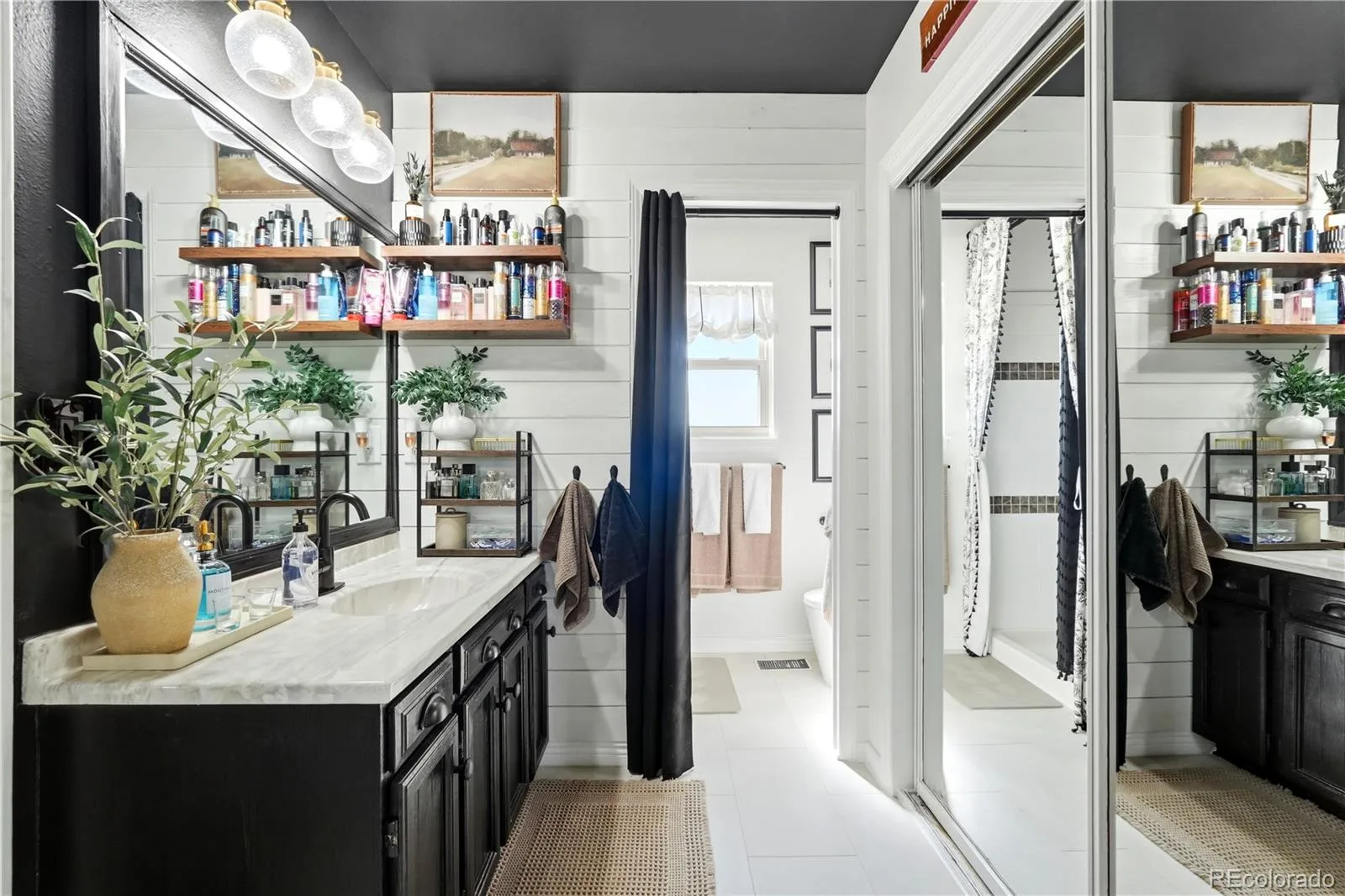 702 S Eagle Street Aurora CO 80012 MLS #REC4015490 06182026185907 1600 20