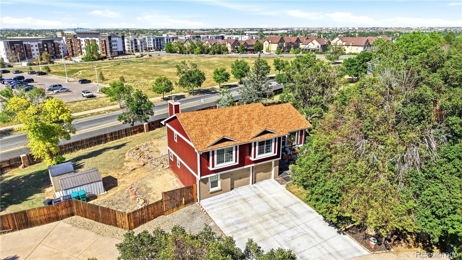 702 S Eagle Street Aurora CO 80012 MLS #REC4015490 06182026185907 1600 36
