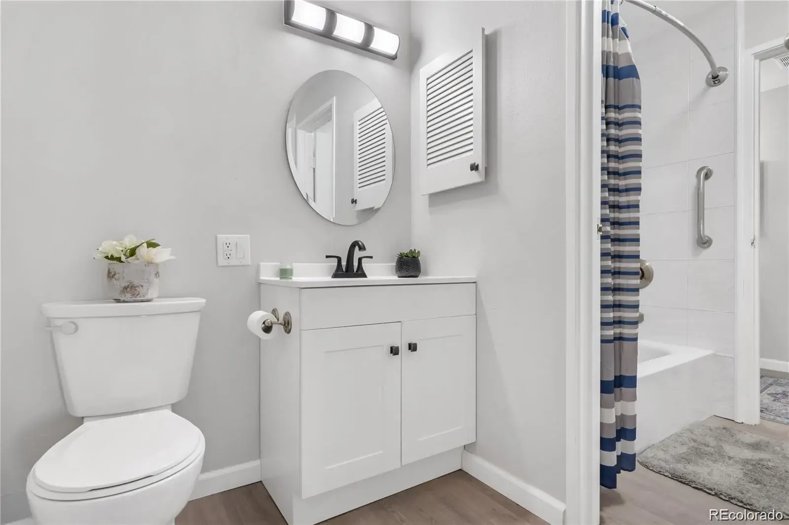 7375 E Quincy Avenue #204 Denver CO 80237 | MLS #REC4015758 06272025004125 1600 18