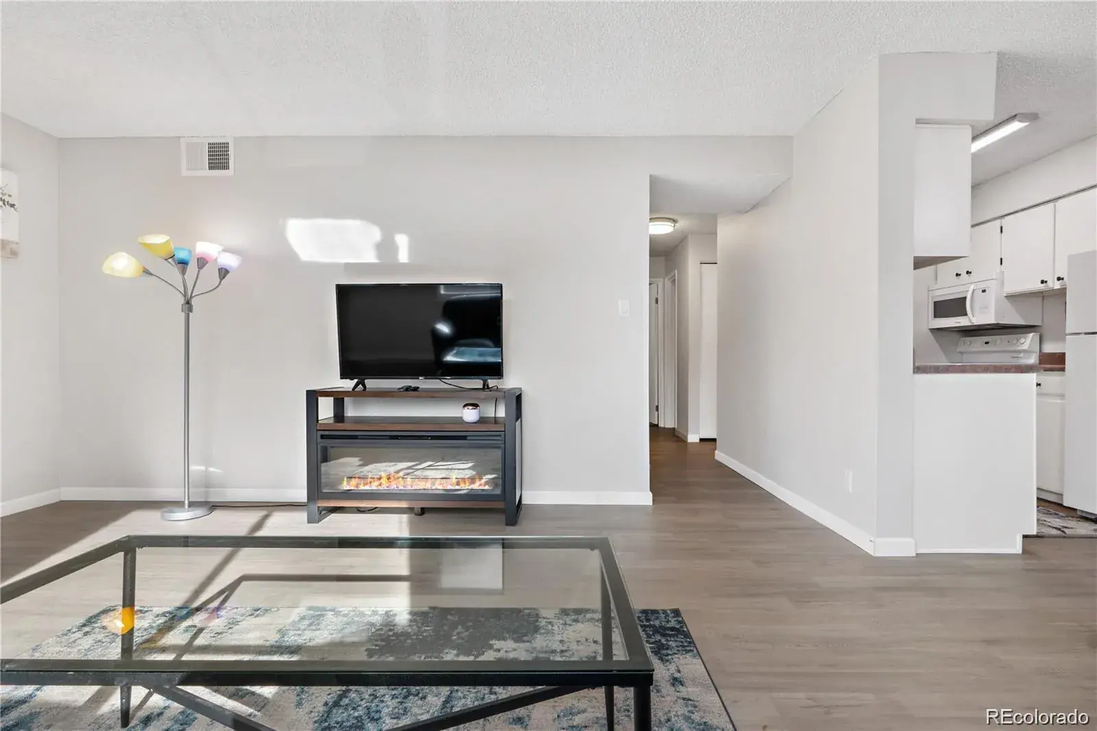 7375 E Quincy Avenue #204 Denver CO 80237 | MLS #REC4015758 06272025004125 1600 9