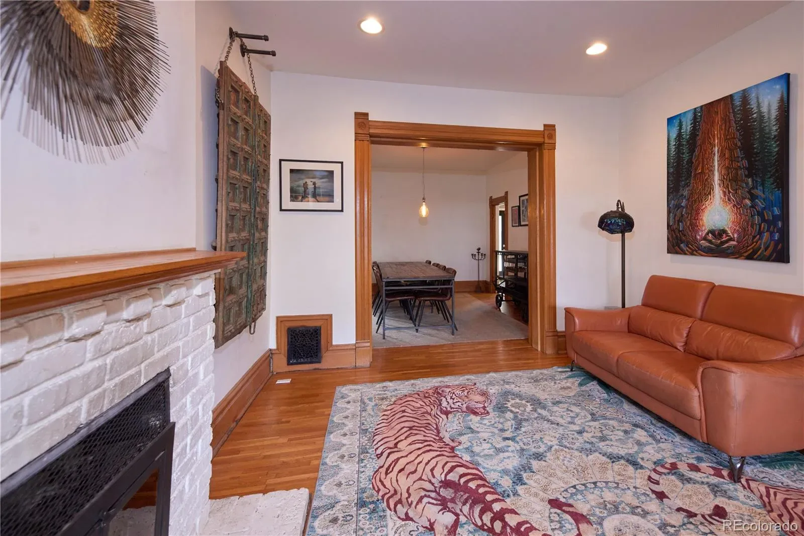 03202026003124 1600 10