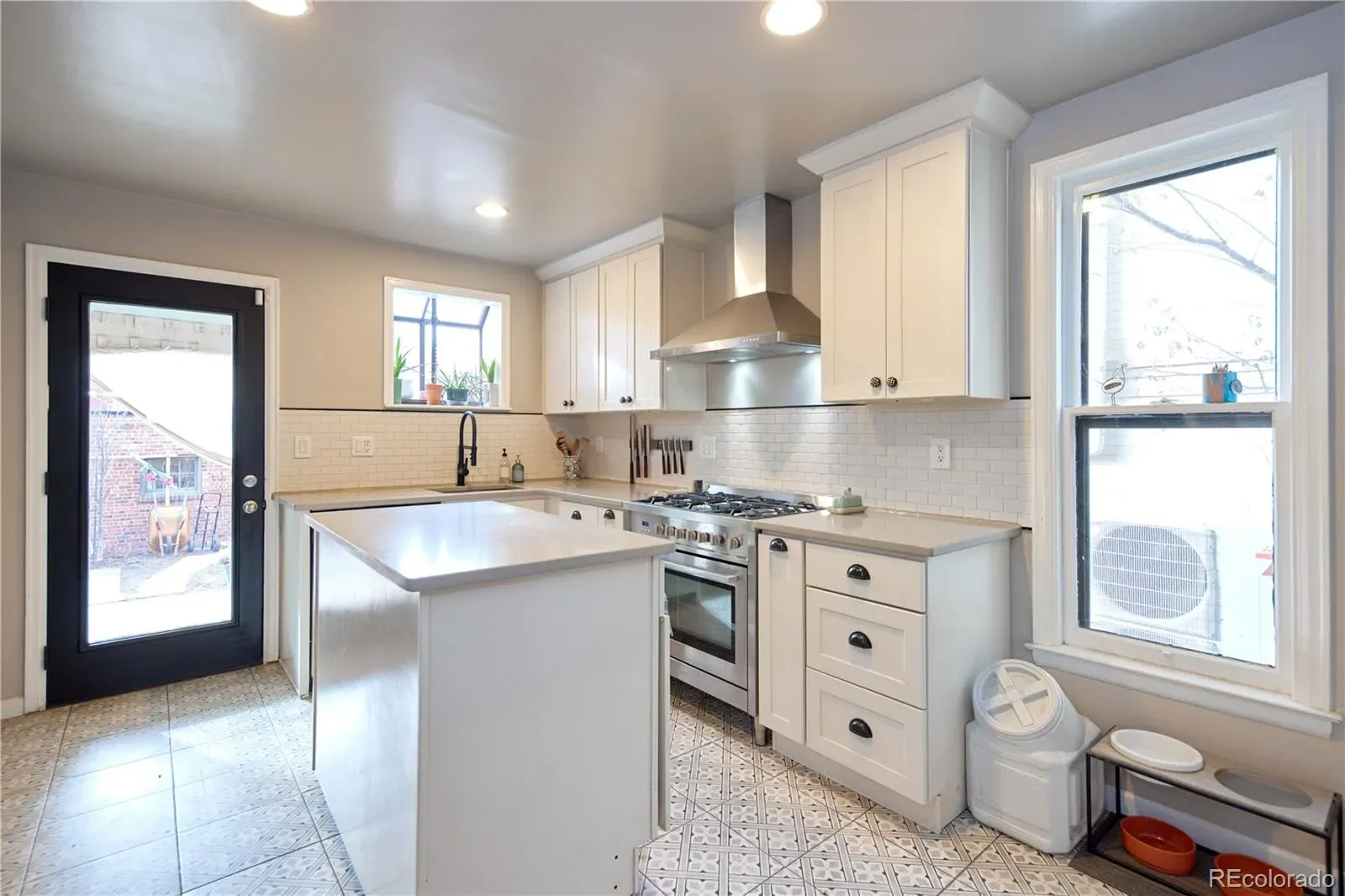 03202026003124 1600 15