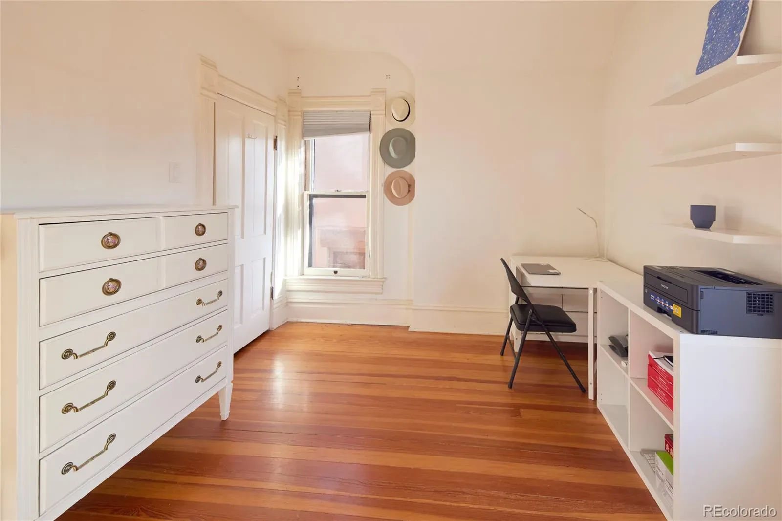 03202026003124 1600 26