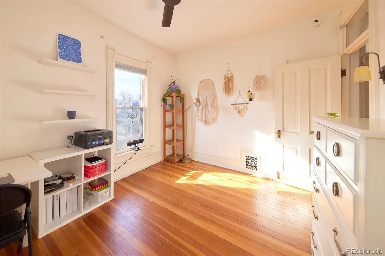 03202026003124 1600 28