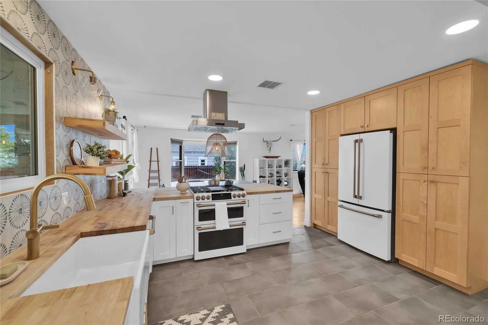 3970 S Delaware Street Englewood CO 80110 | MLS #REC4017389 08062026164341 1600 12