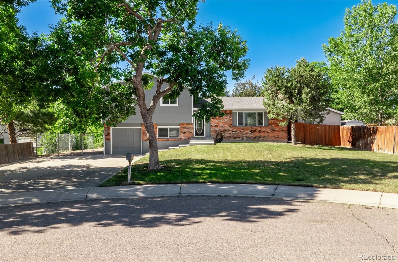 9320 W Burgundy Avenue Littleton CO 80123 | MLS #REC4017586 08052026181334 1600 2