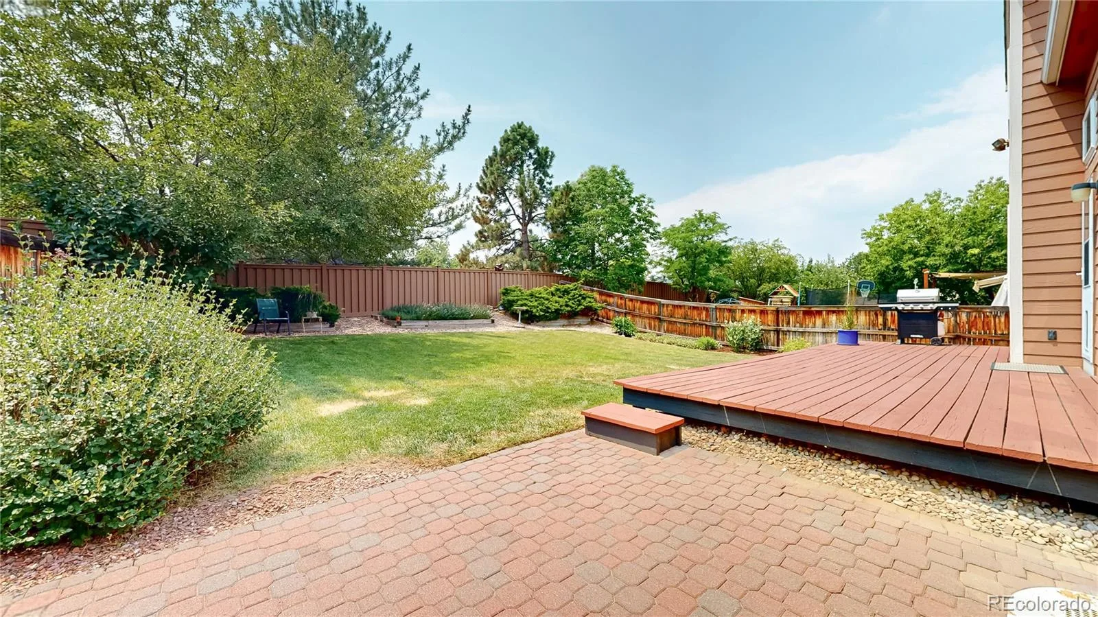 820 Redwood Court Littleton CO 80126 | MLS #REC4019328 07102026003837 1600 34