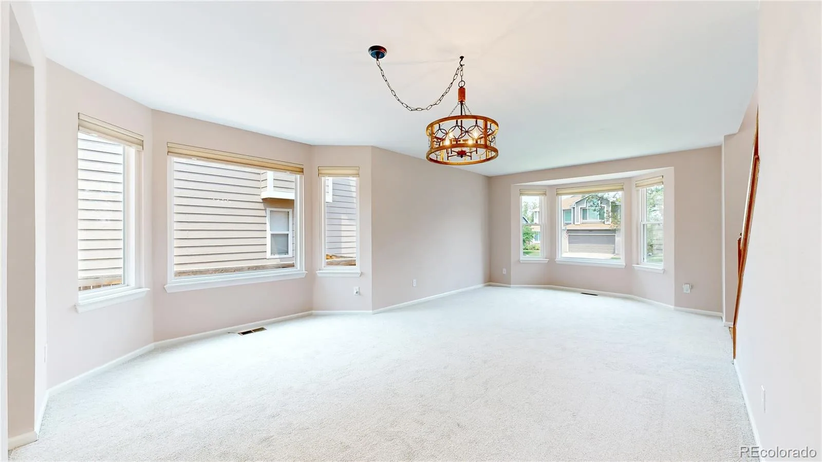 820 Redwood Court Littleton CO 80126 | MLS #REC4019328 07102026003837 1600 7