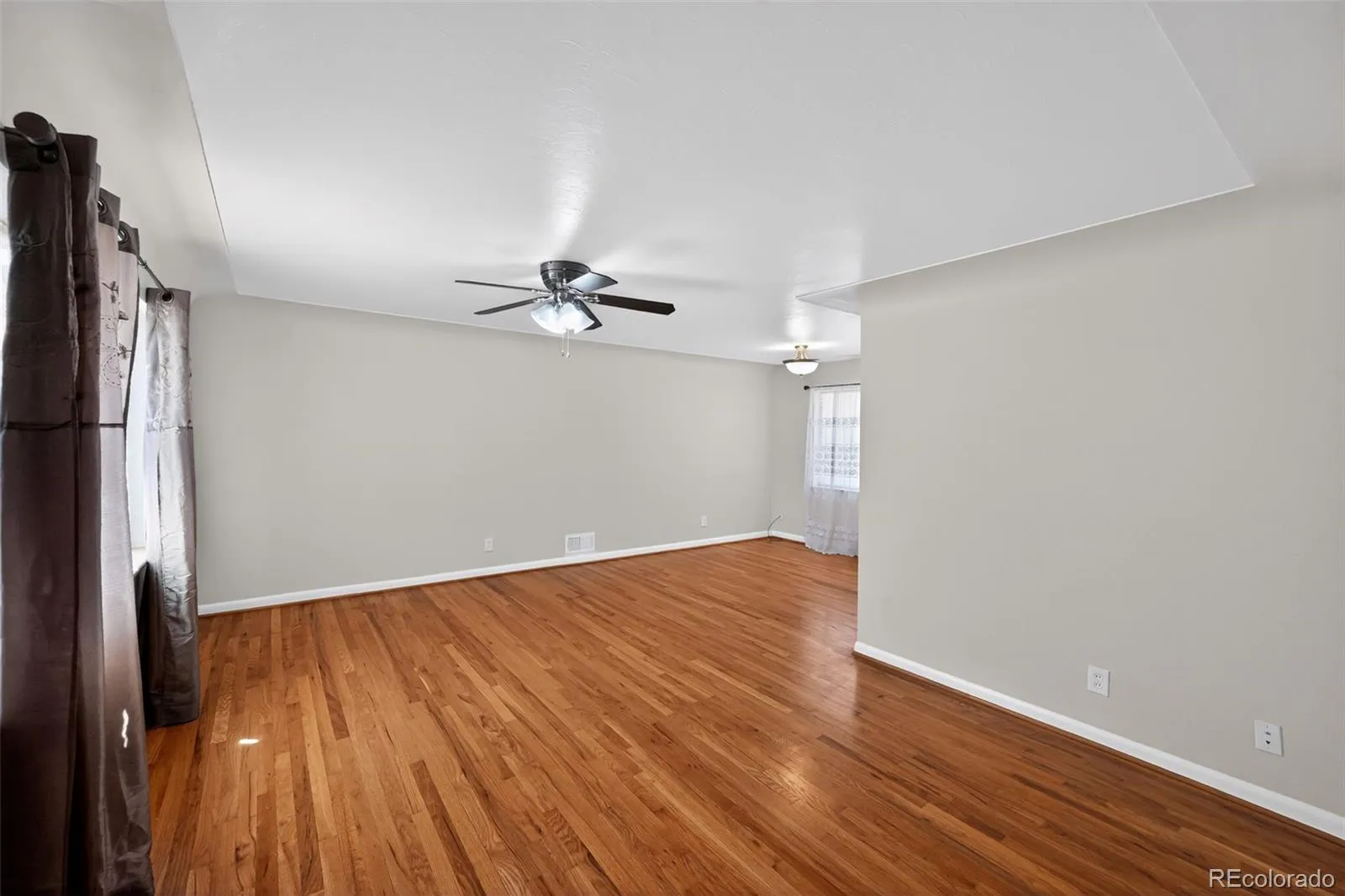 2201 Oakland Street Aurora CO 80010 MLS #REC4019350 04302026182849 1600 2
