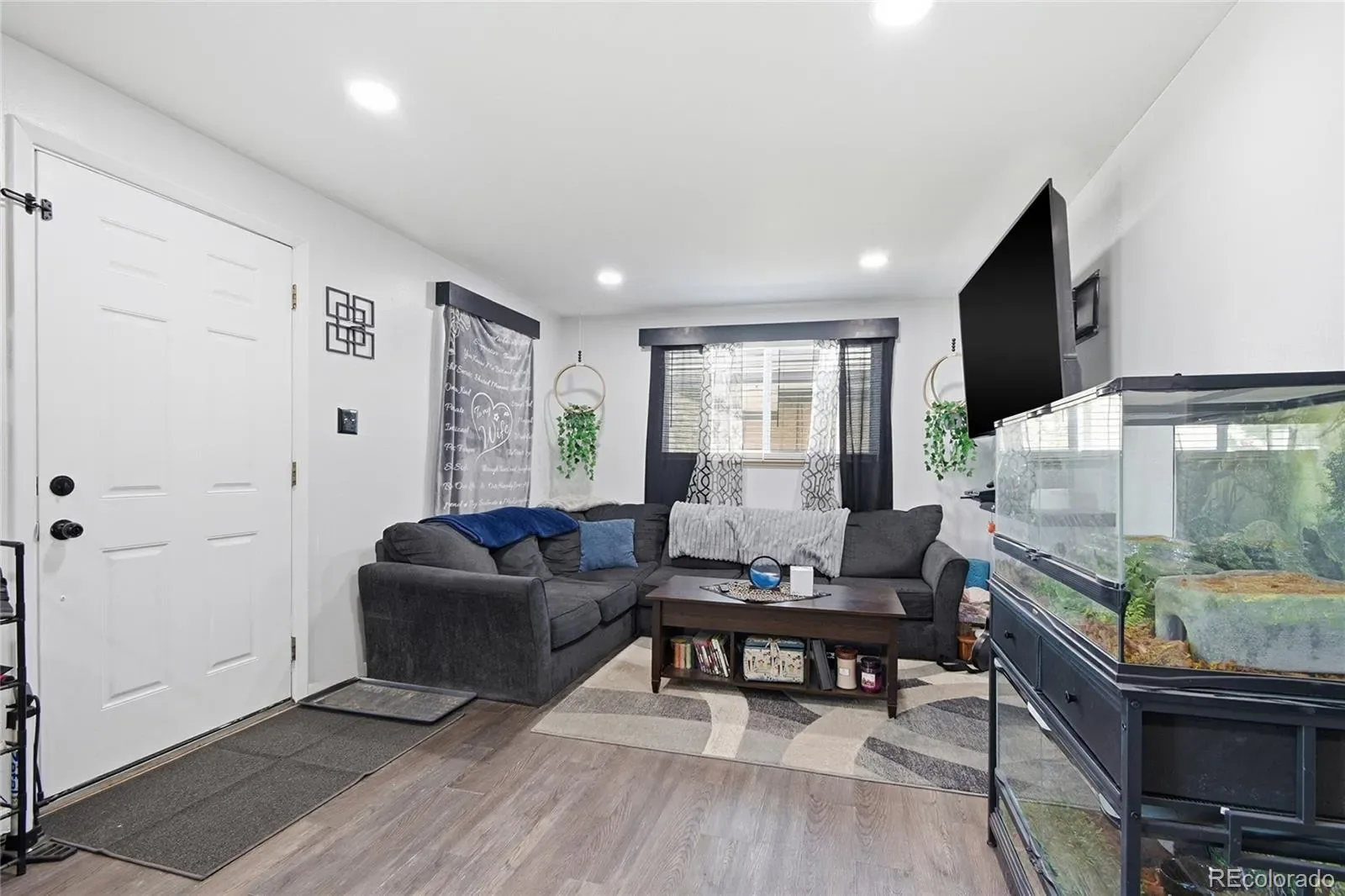 03132026054425 1600 10