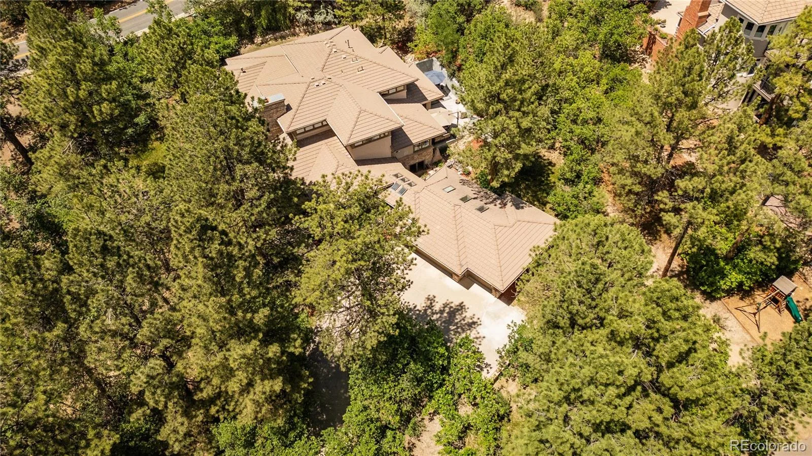 504 Providence Drive Castle Rock CO 80108 MLS #REC4025331 07092026223443 1600 43