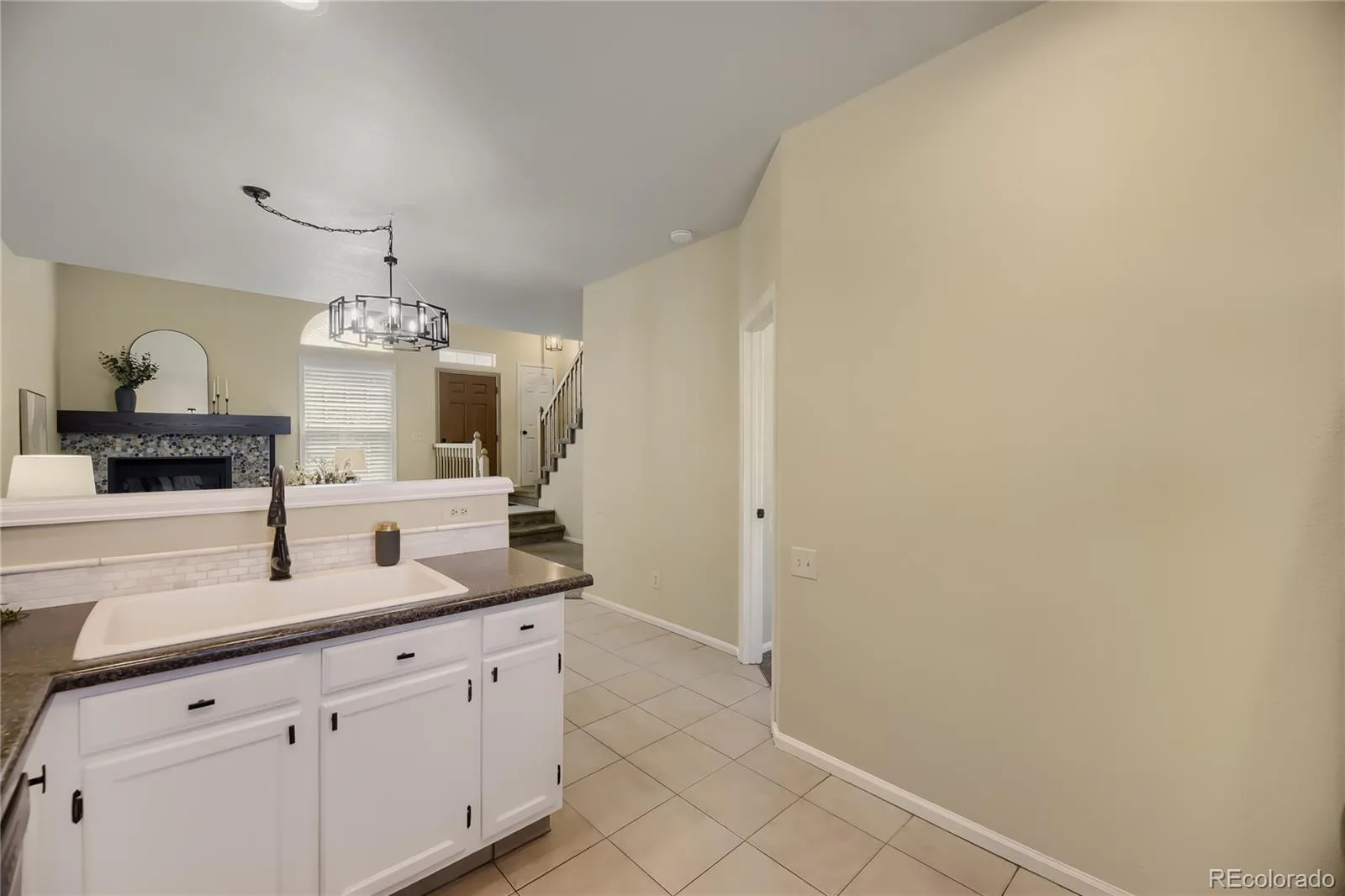 2902 W Long Circle #B Littleton CO 80120 | MLS #REC4026191 07172026201834 1600 11