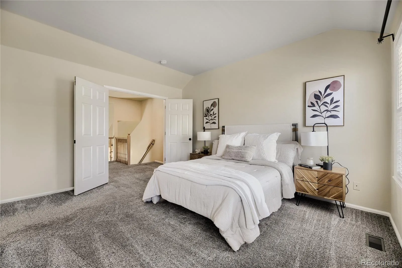 2902 W Long Circle #B Littleton CO 80120 | MLS #REC4026191 07172026201834 1600 18