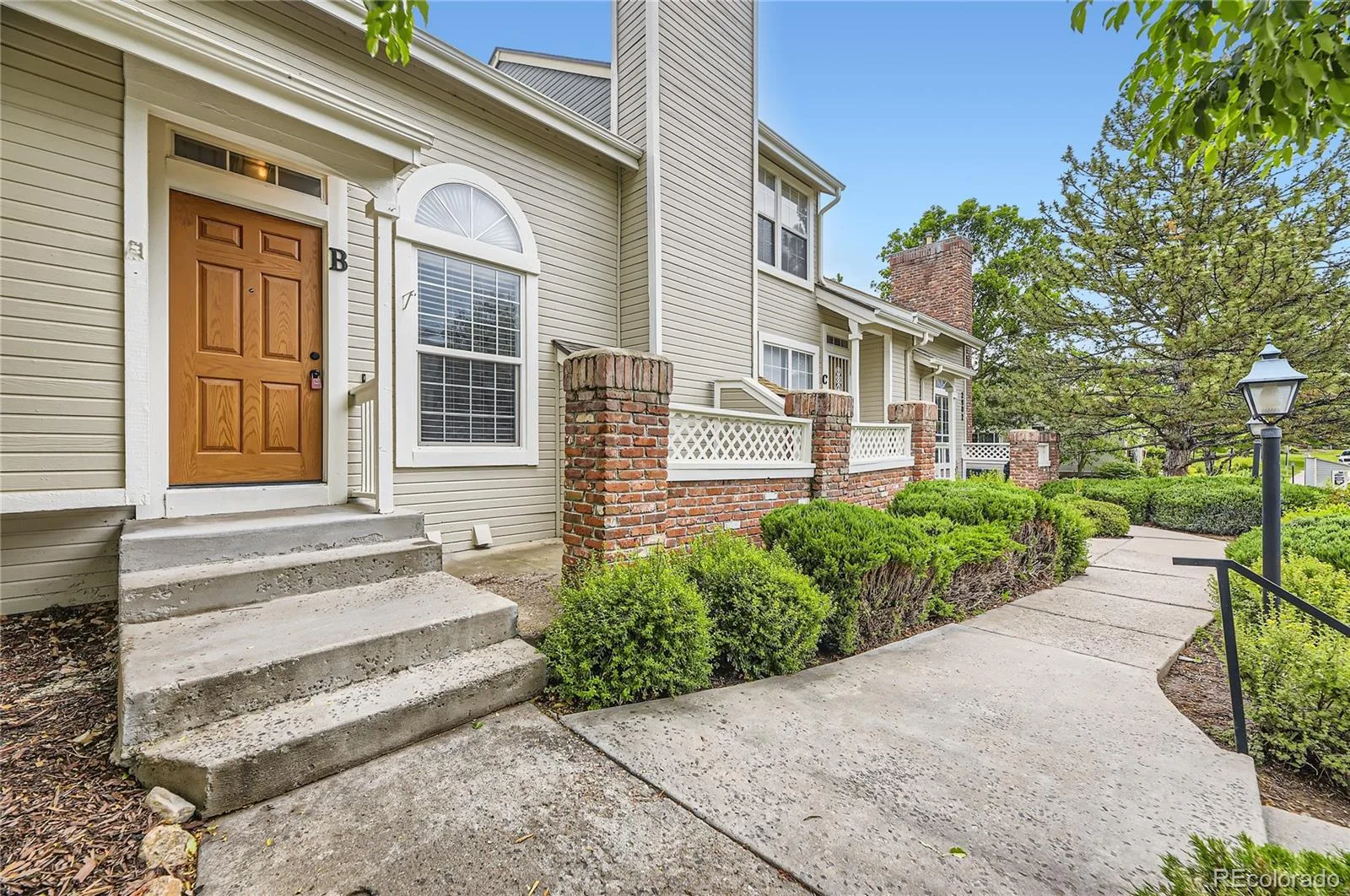 2902 W Long Circle #B Littleton CO 80120 | MLS #REC4026191 07172026201834 1600 25
