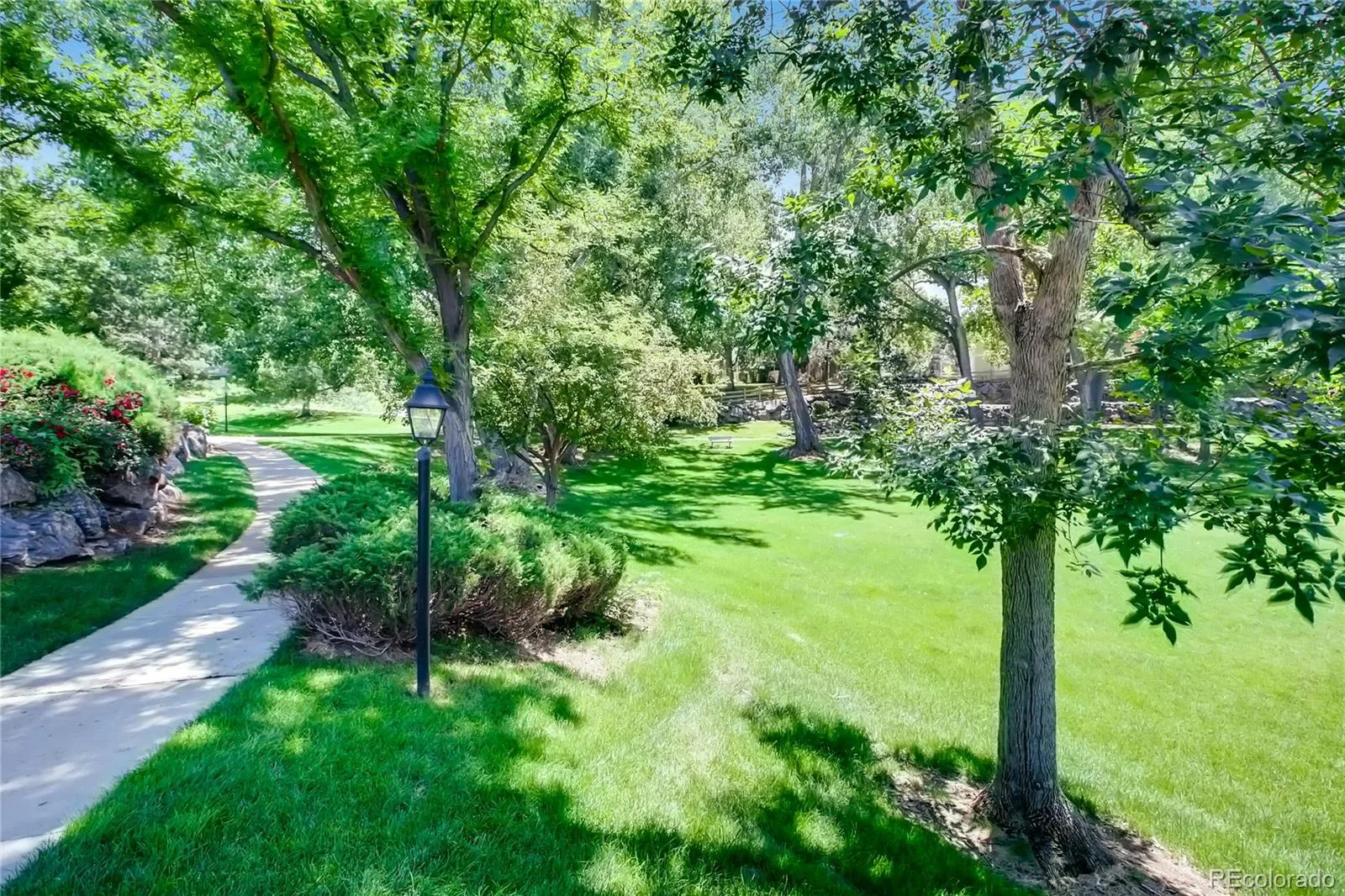 2902 W Long Circle #B Littleton CO 80120 | MLS #REC4026191 07172026201834 1600 34