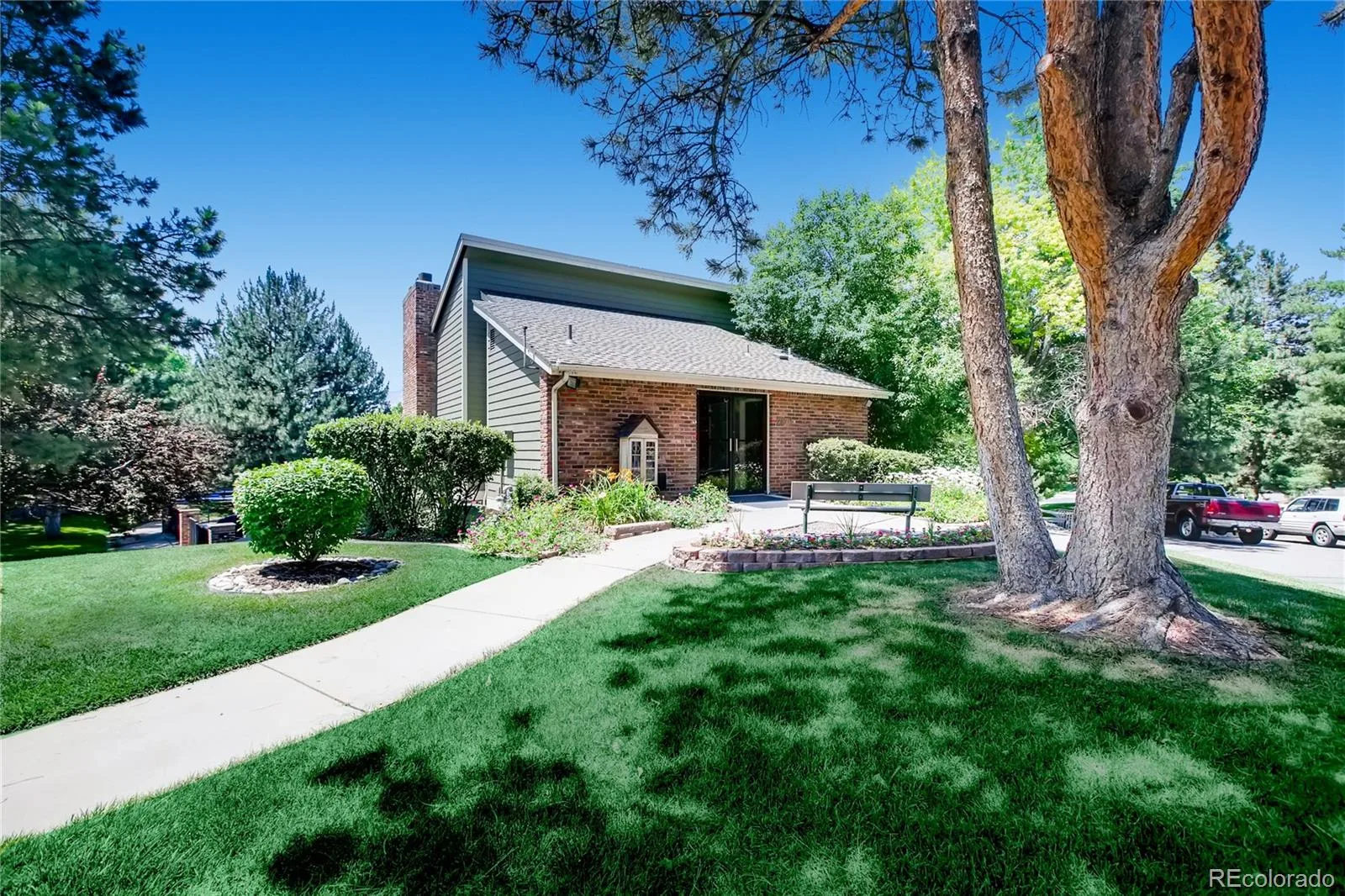 2902 W Long Circle #B Littleton CO 80120 | MLS #REC4026191 07172026201834 1600 35