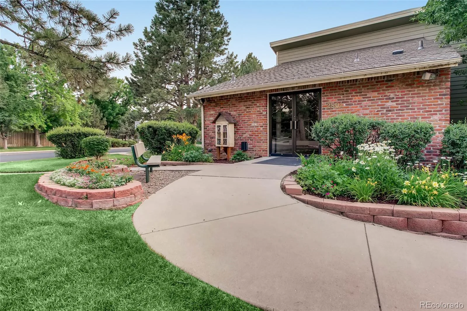 2902 W Long Circle #B Littleton CO 80120 | MLS #REC4026191 07172026201834 1600 37
