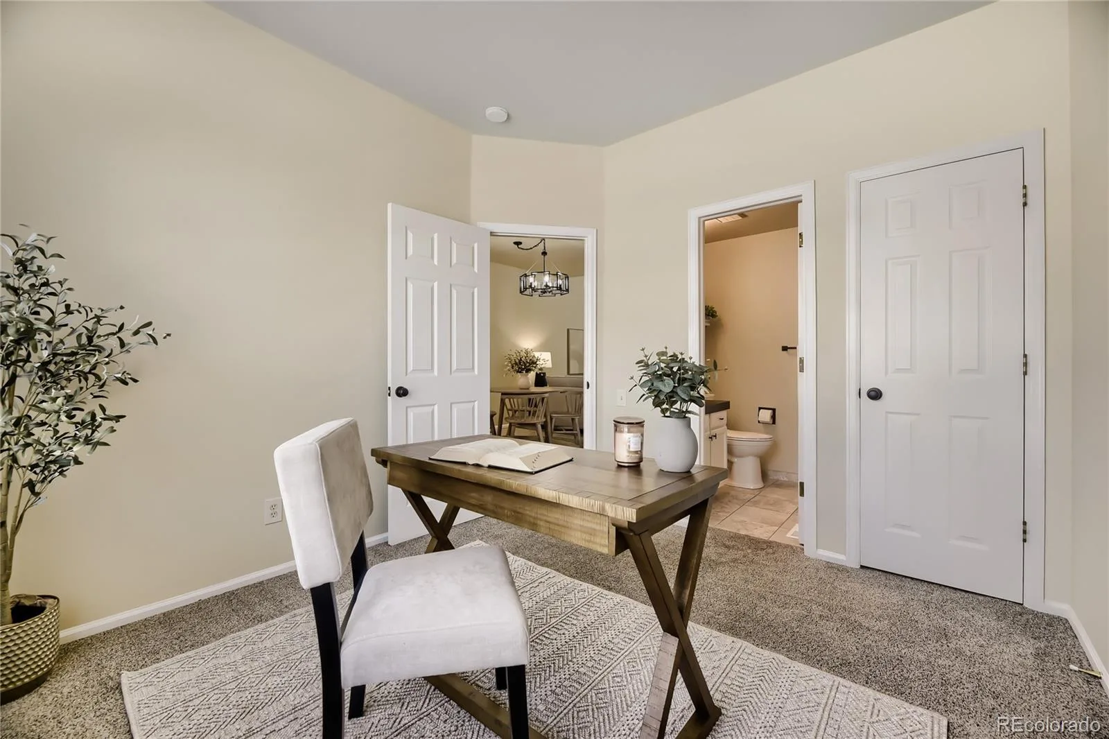 2902 W Long Circle #B Littleton CO 80120 | MLS #REC4026191 07172026201834 1600 7