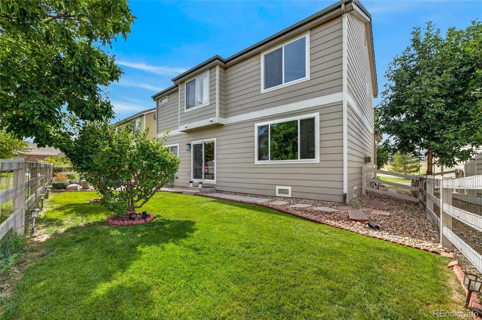 14883 E Maple Place Aurora CO 80012 | MLS #REC4026868 09232026065602 1600 28