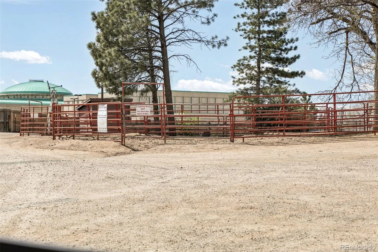 14883 E Maple Place Aurora CO 80012 | MLS #REC4026868 09232026065602 1600 37