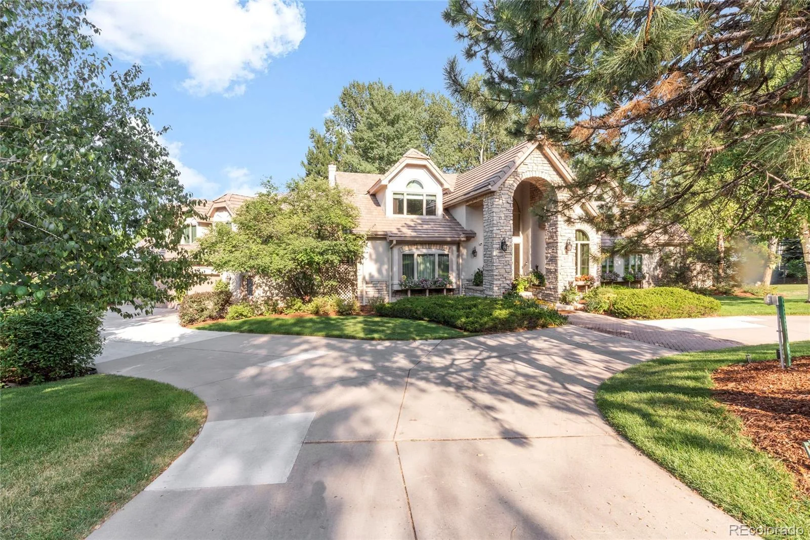 5340 S Race Court Greenwood Village CO 80121 | MLS #REC4027777 07192026212413 1600 1