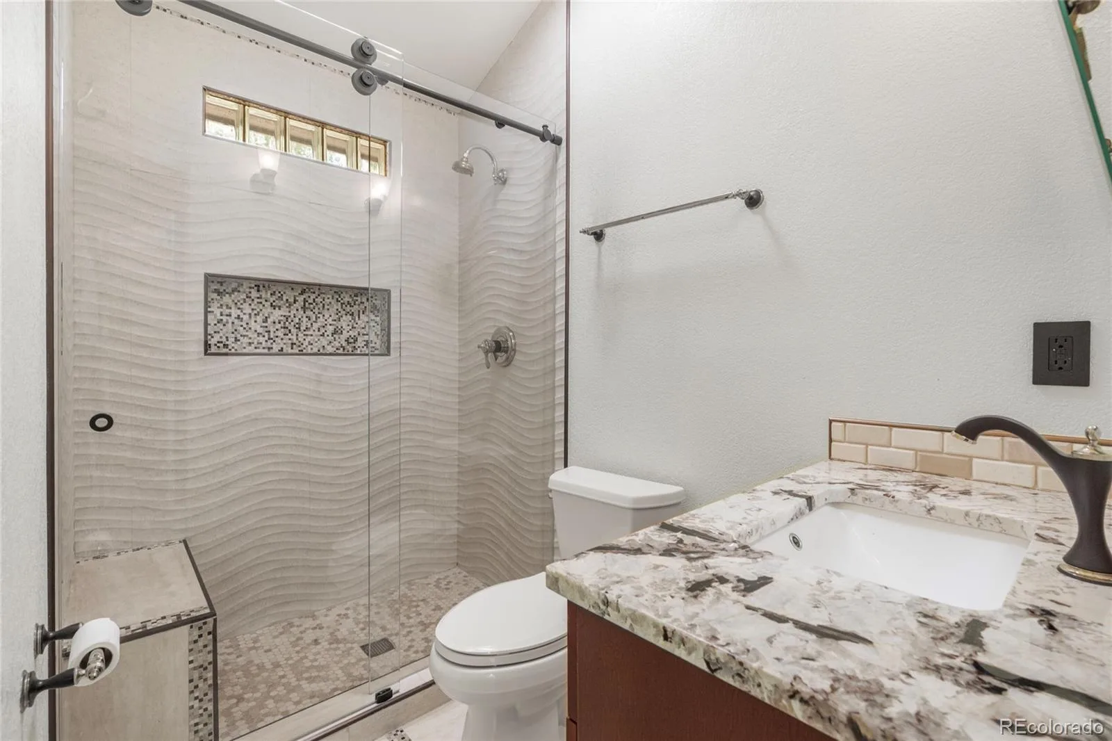 5340 S Race Court Greenwood Village CO 80121 | MLS #REC4027777 07192026212413 1600 41