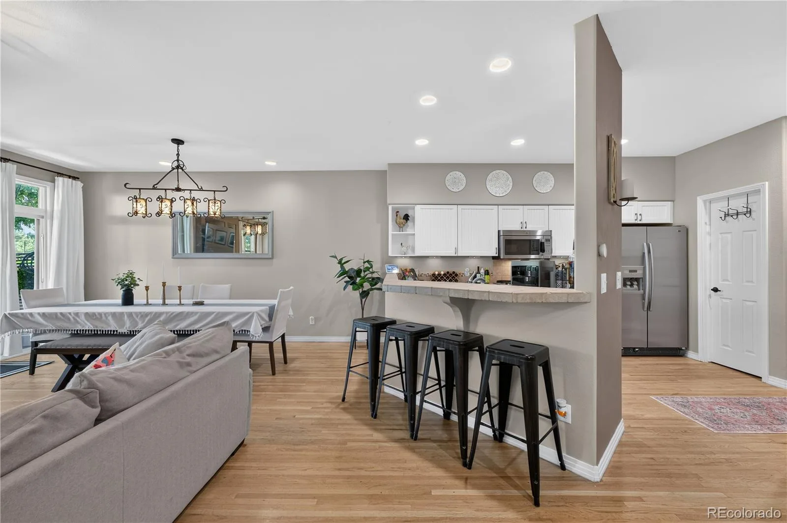 558 S Elm Street Denver CO 80246 | MLS #REC4028342 08282026151813 1600 11