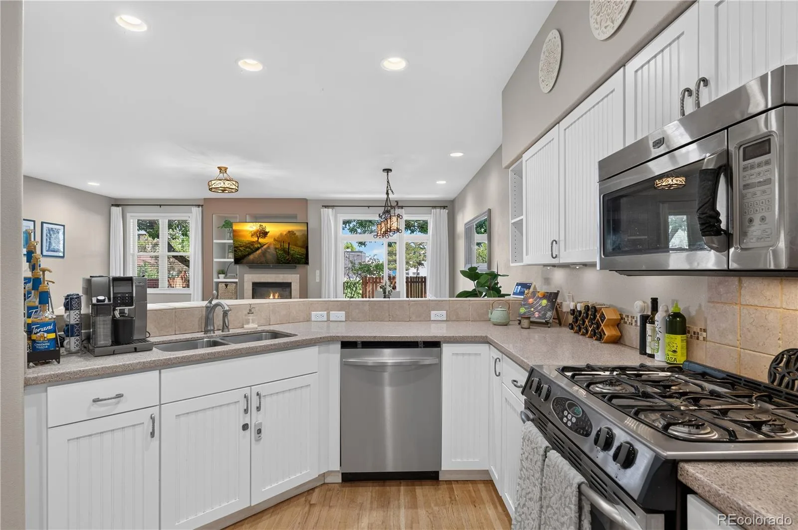 558 S Elm Street Denver CO 80246 | MLS #REC4028342 08282026151813 1600 13