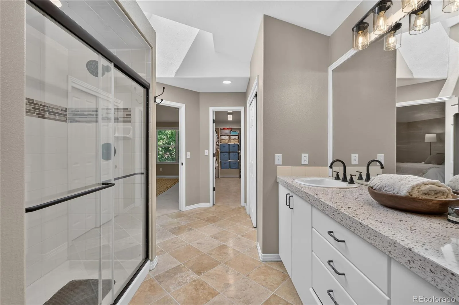 558 S Elm Street Denver CO 80246 | MLS #REC4028342 08282026151813 1600 18