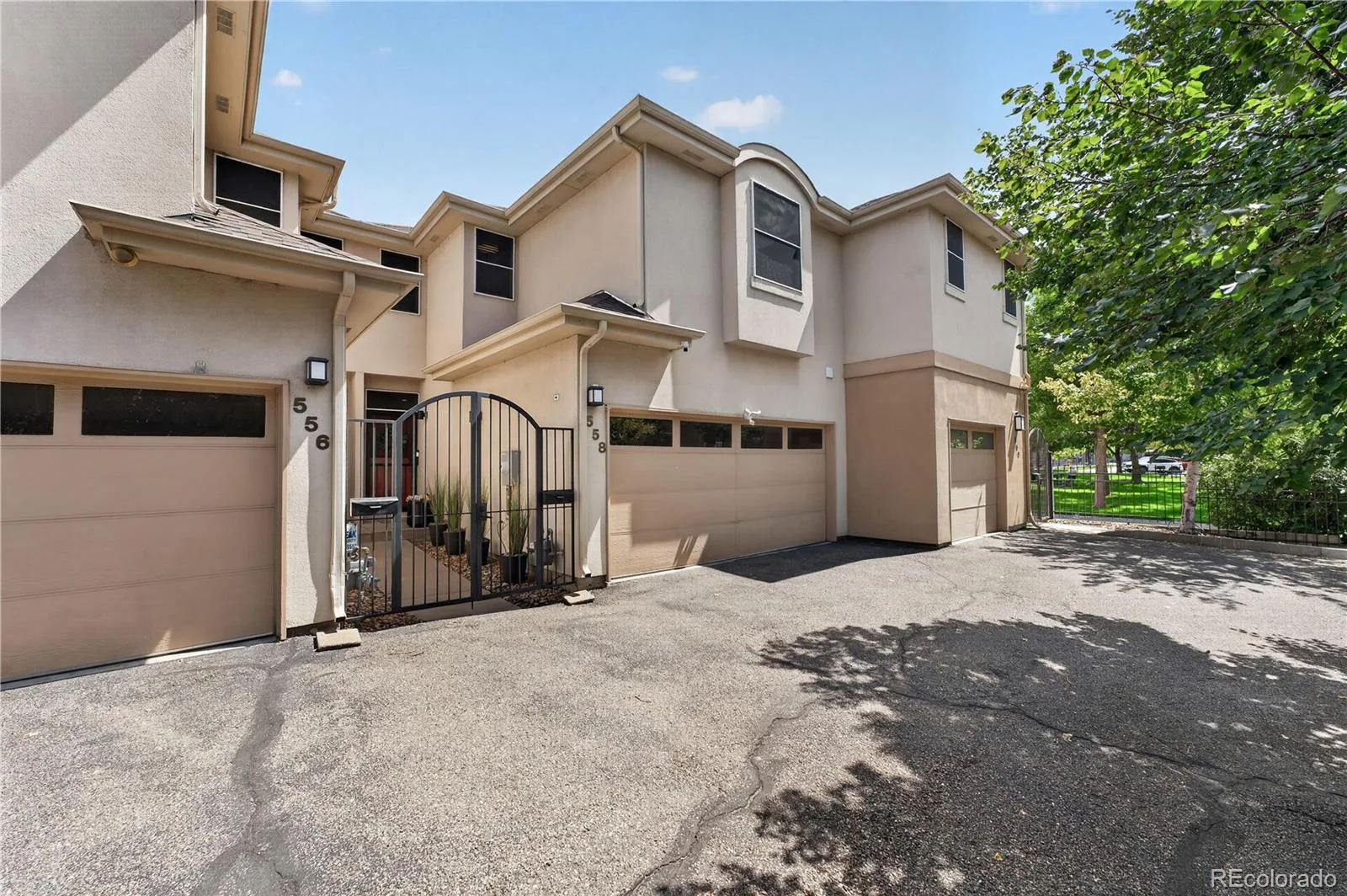 558 S Elm Street Denver CO 80246 | MLS #REC4028342 08282026151813 1600 2