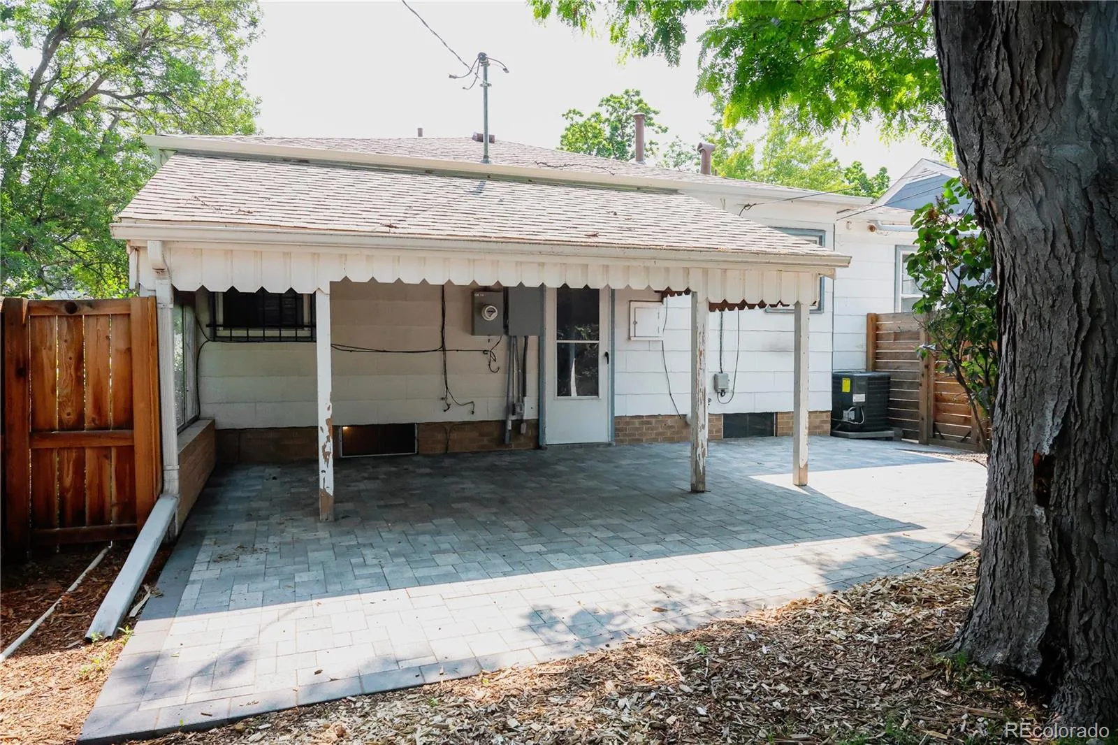 3019 S Logan Street Englewood CO 80113 MLS #REC4029433 06262026170222 1600 19
