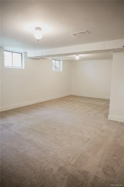 3019 S Logan Street Englewood CO 80113 MLS #REC4029433 06262026170222 800 16