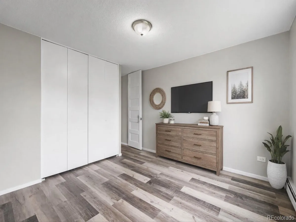 795 S Alton Way #11C Denver CO 80247 MLS #REC4029931 06022026120804 1200 6