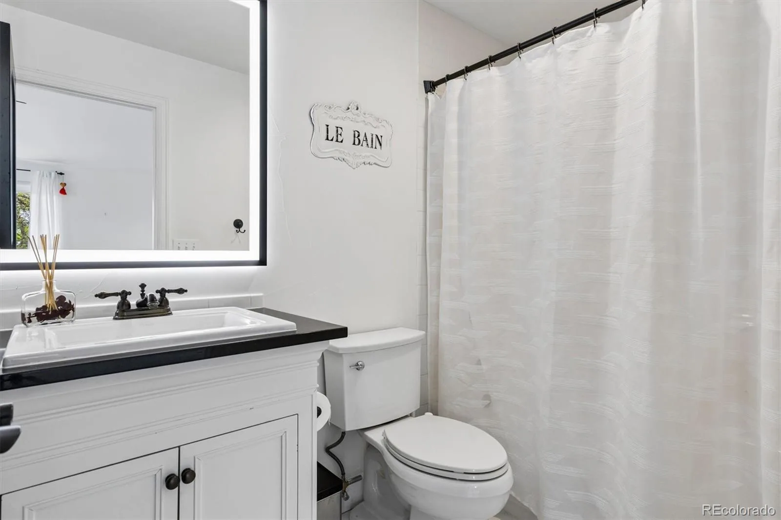 2500 S Jackson Street Denver CO 80210 MLS #REC4030063 06022026210200 1600 33