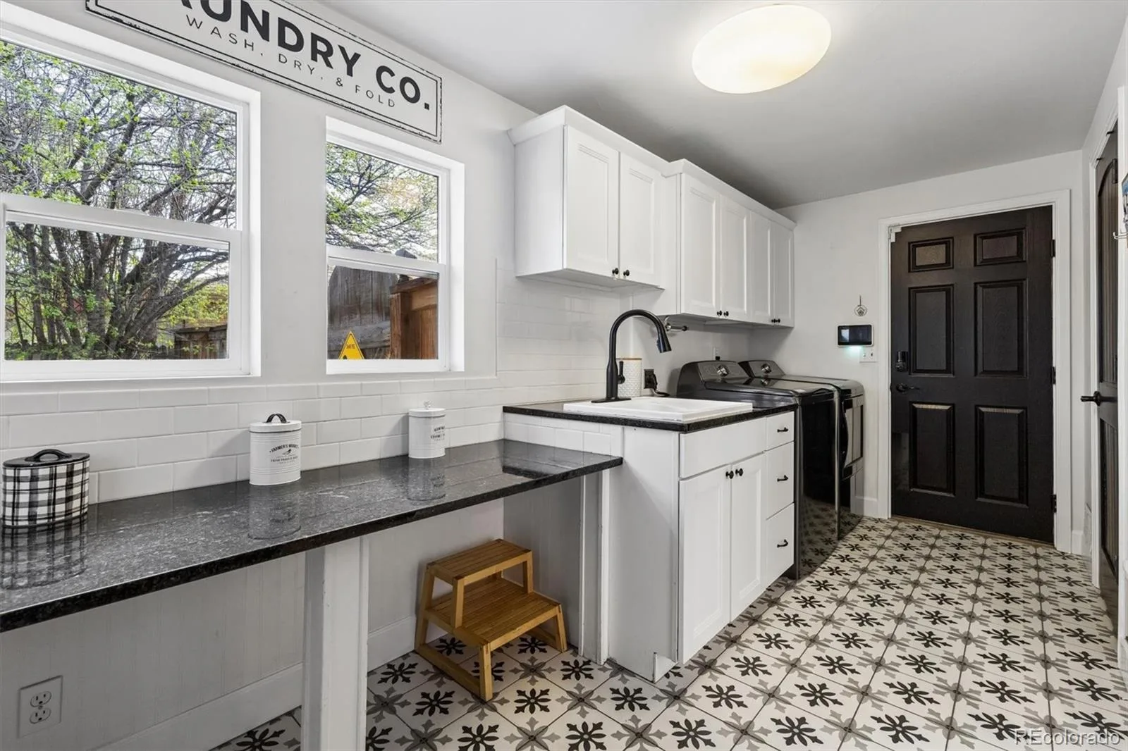 2500 S Jackson Street Denver CO 80210 MLS #REC4030063 06022026210200 1600 36