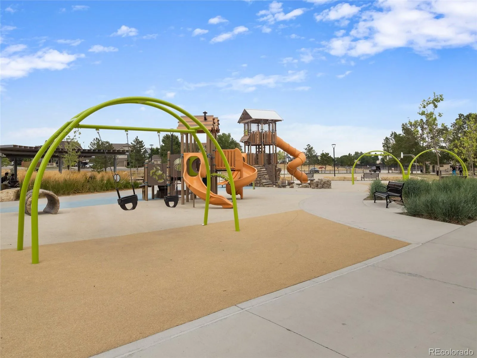 348 Vista Cliff Circle Castle Rock CO 80104 | MLS #REC4031370 08222026063115 1600 42