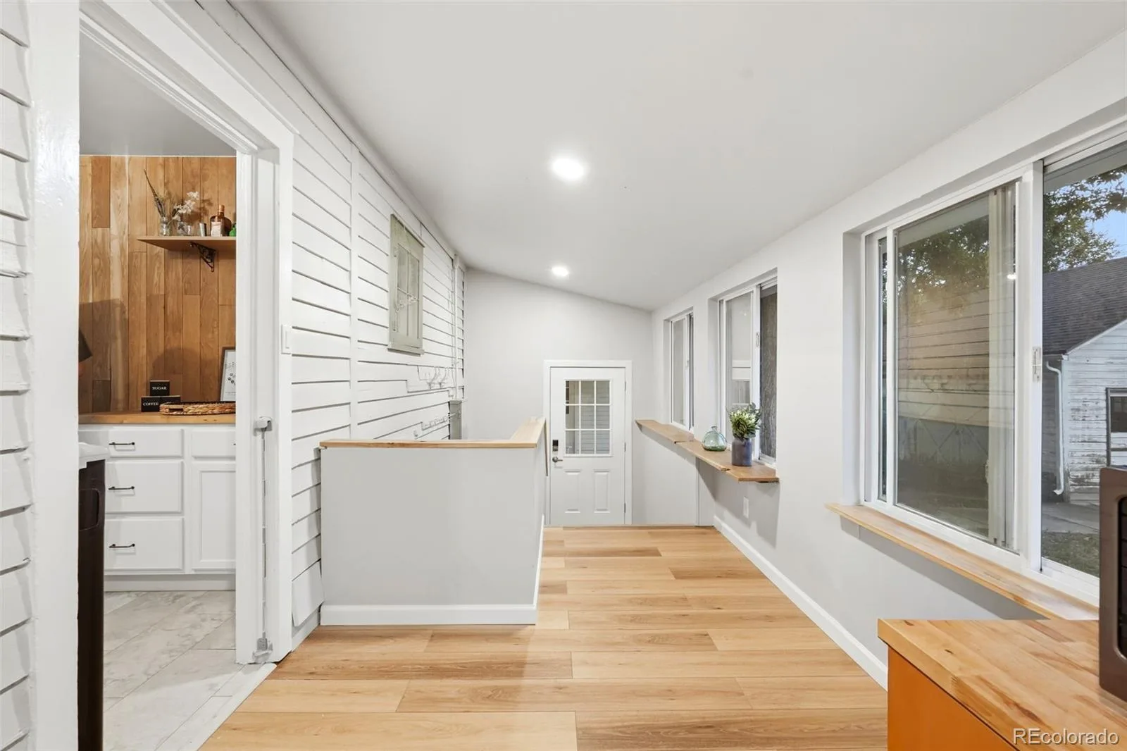 6520 S Windermere Street Littleton CO 80120 | MLS #REC4031666 08142026130324 1600 22