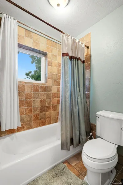 6520 S Windermere Street Littleton CO 80120 | MLS #REC4031666 08142026130324 800 36