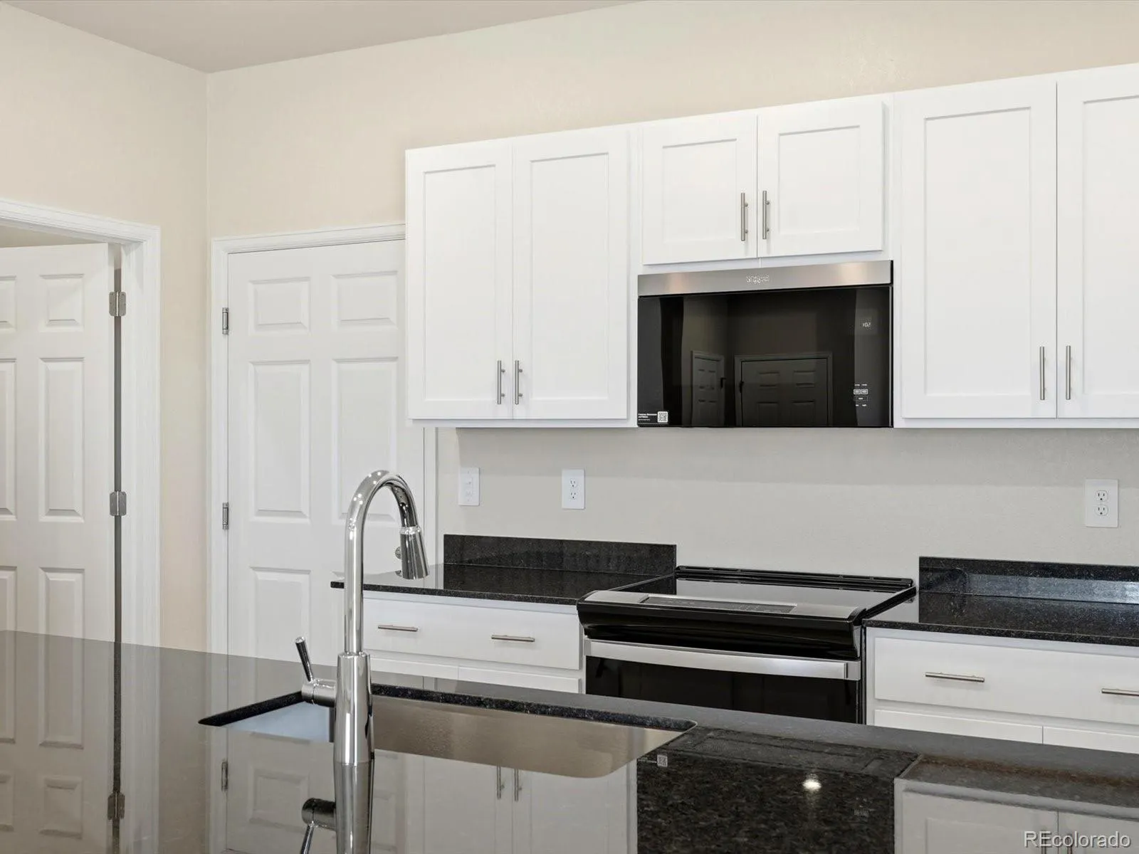 04072026225215 1600 10