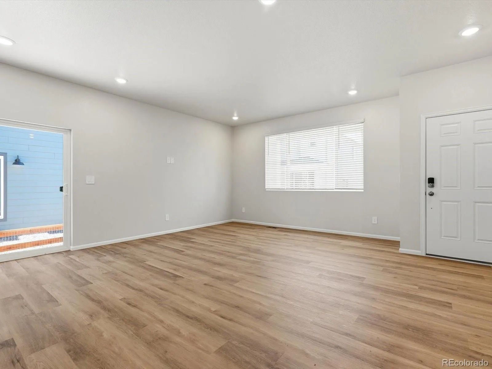 04072026225215 1600 2