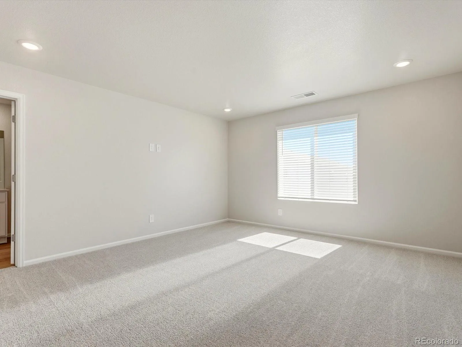 04072026225215 1600 20