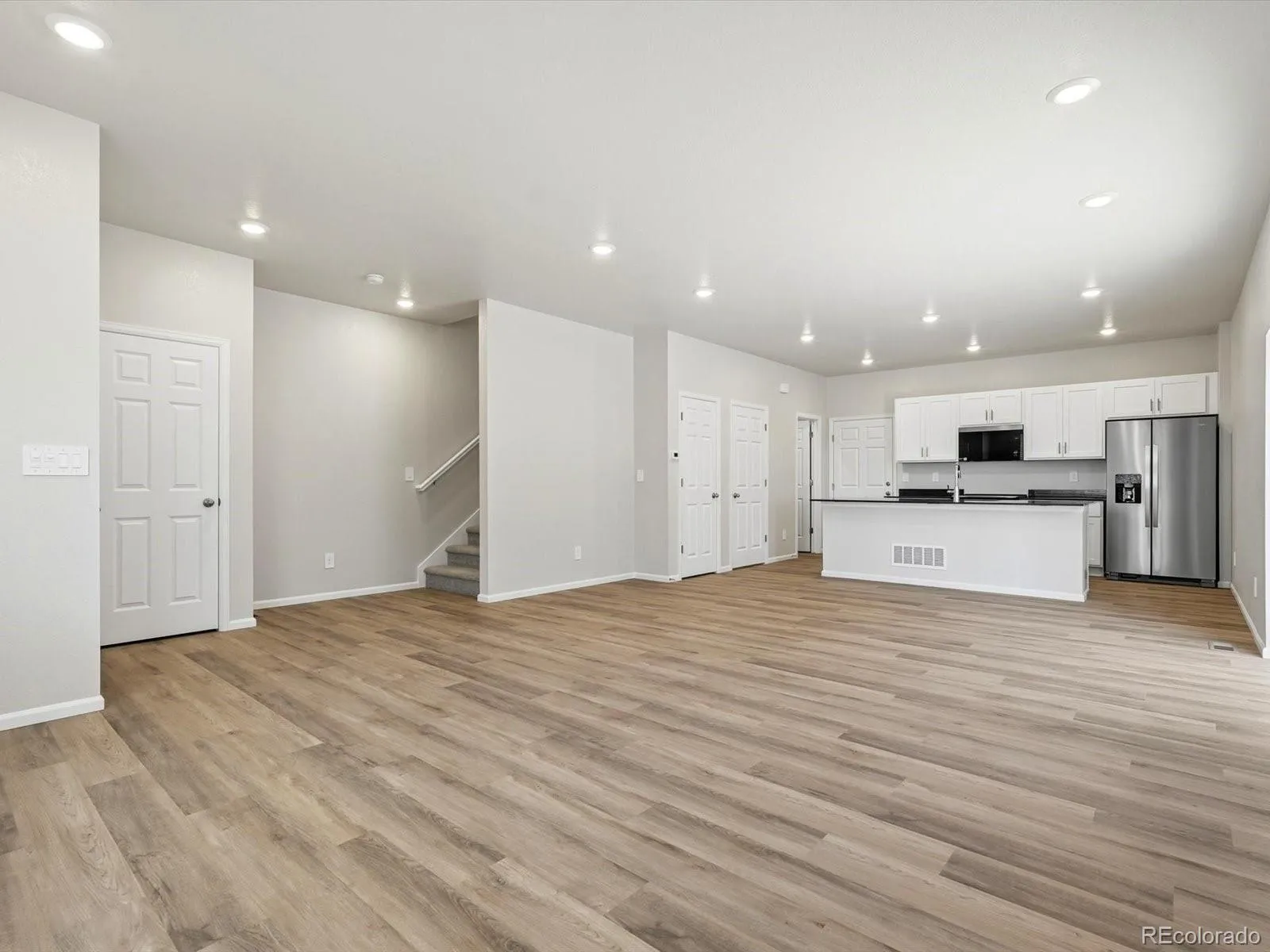 04072026225215 1600 3