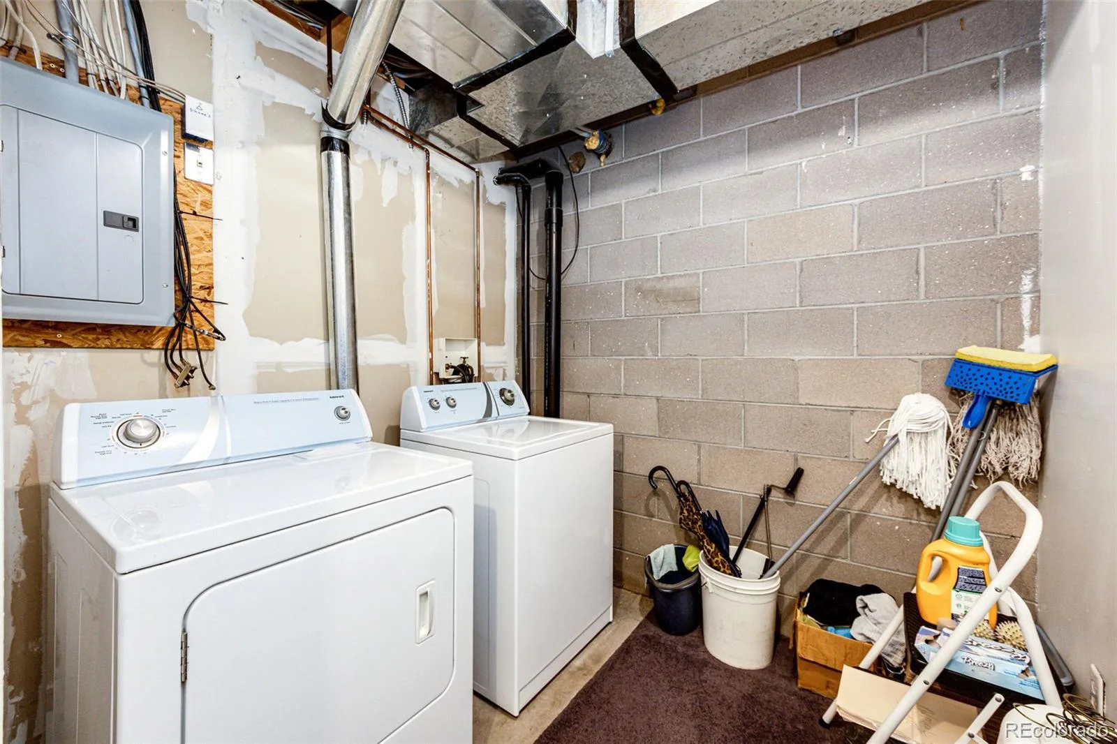 3300 W Florida Avenue #104 Denver CO 80219 | MLS #REC4034973 07012026155317 1600 28