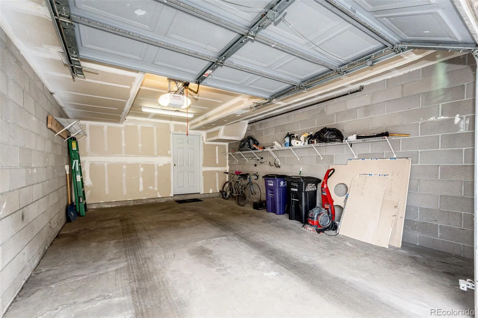 3300 W Florida Avenue #104 Denver CO 80219 | MLS #REC4034973 07012026155317 1600 32