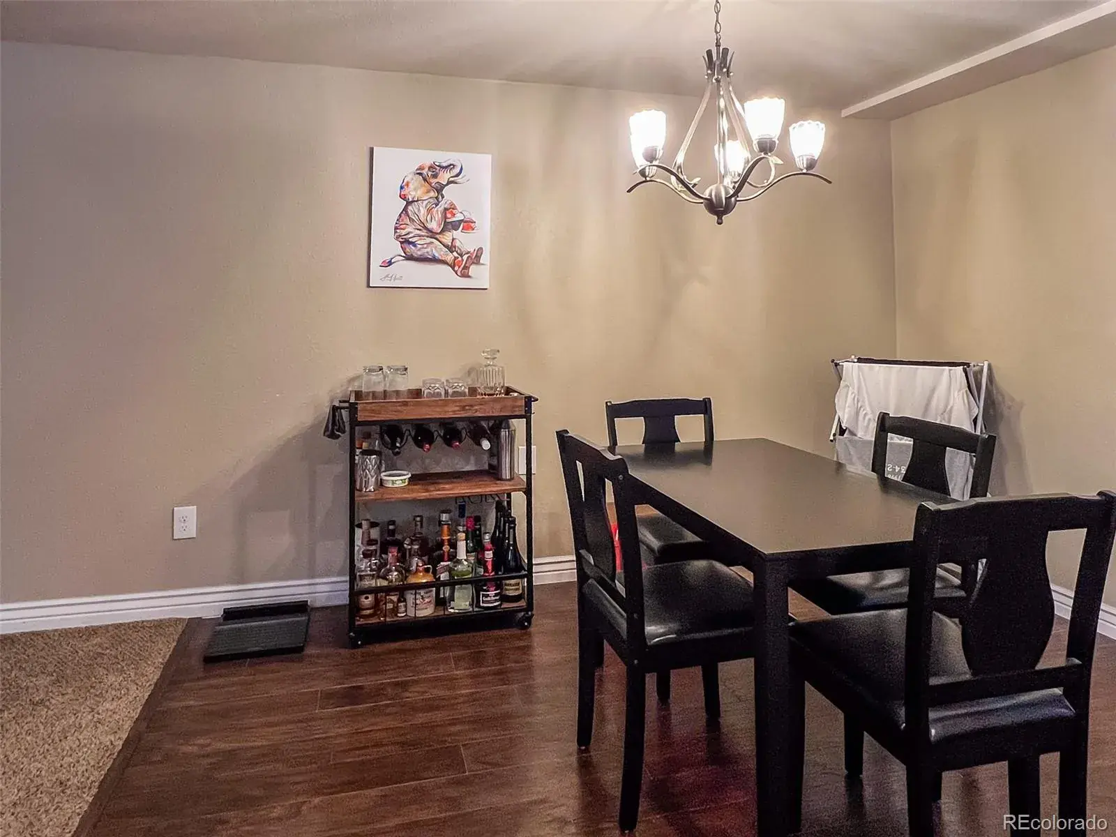 12042025220911 1600 17