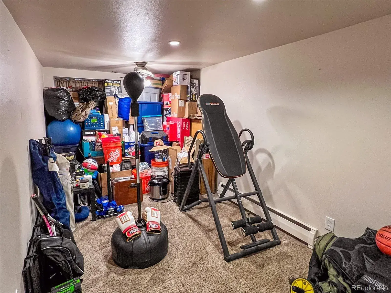 12042025220911 1600 19