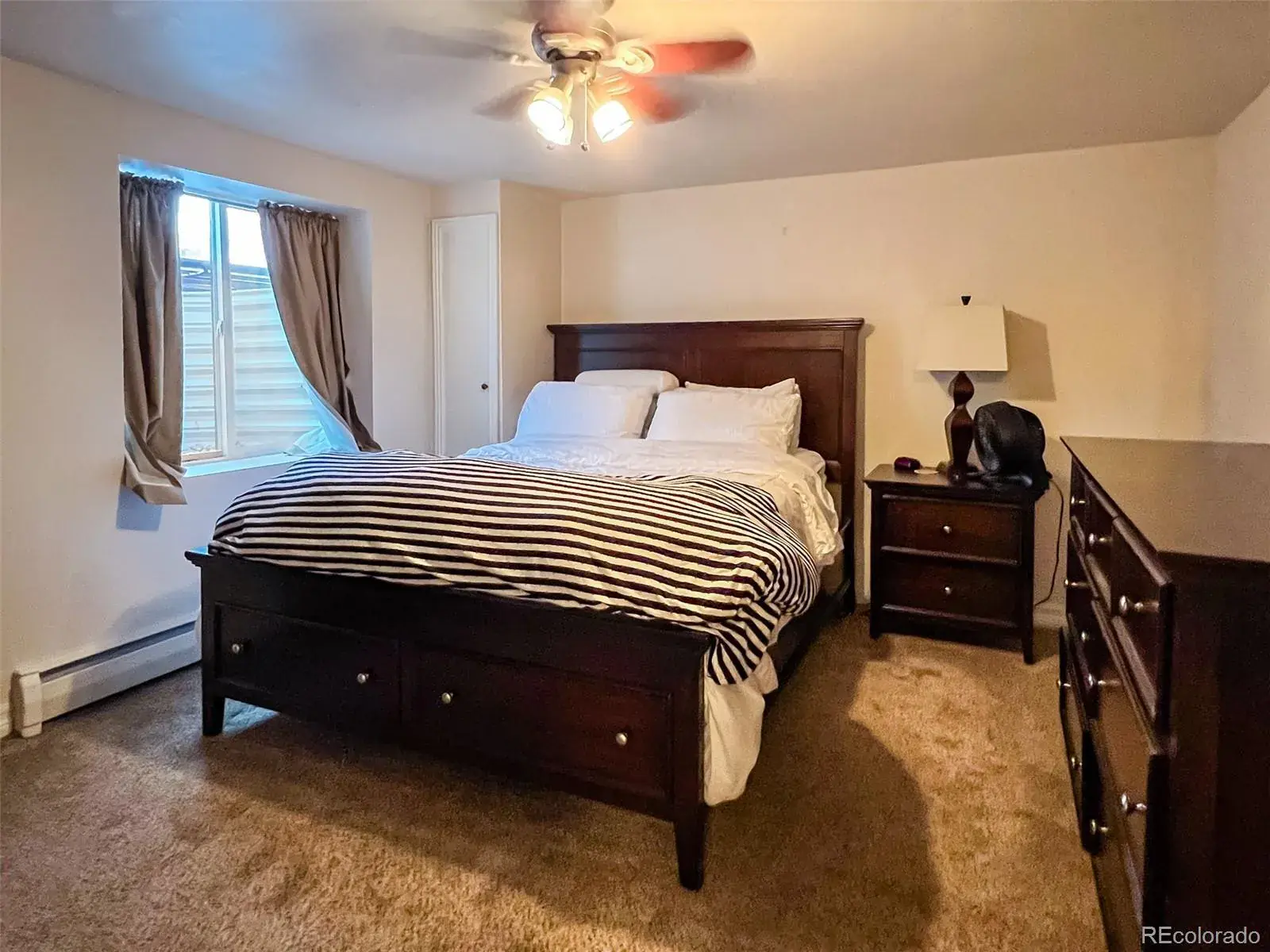 12042025220911 1600 20