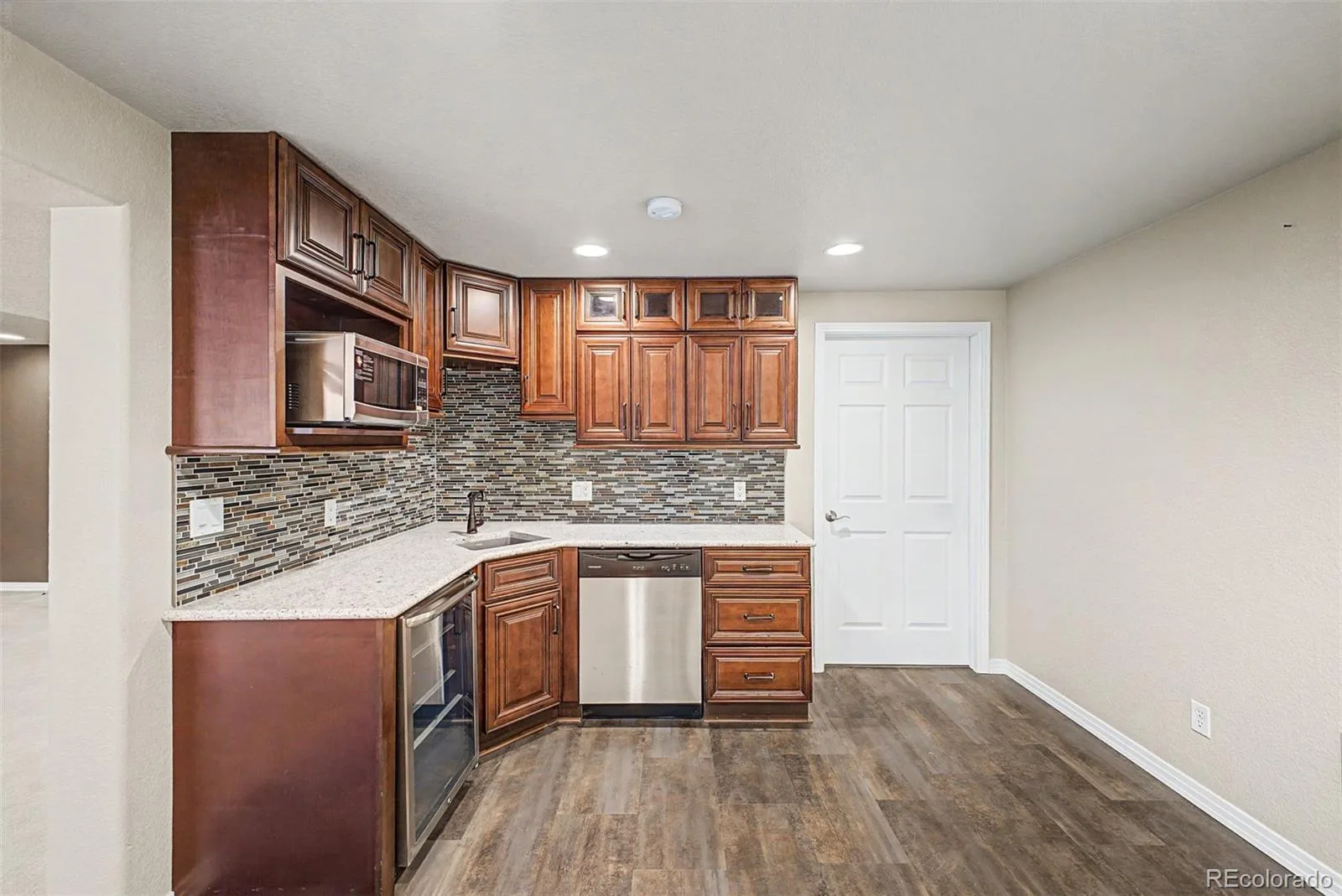 6243 S Blackhawk Court Centennial CO 80111 MLS #REC4035615 06172026213037 1600 29